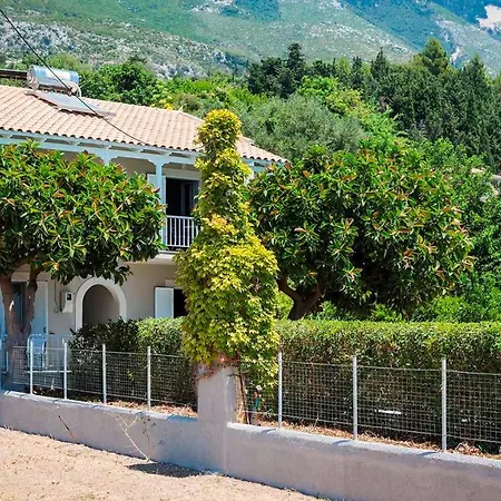 Apartmanhotel Beachfront Suites Lourdas