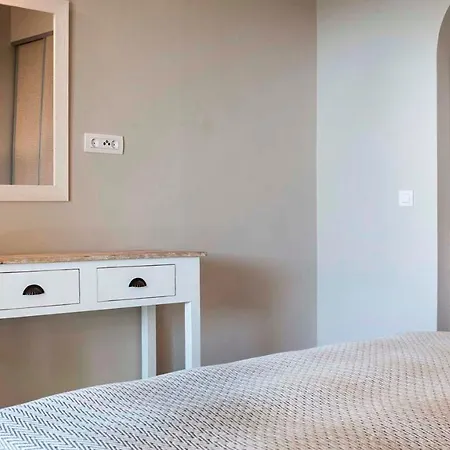 Beachfront Suites Lourdas 2* 劳德哈塔